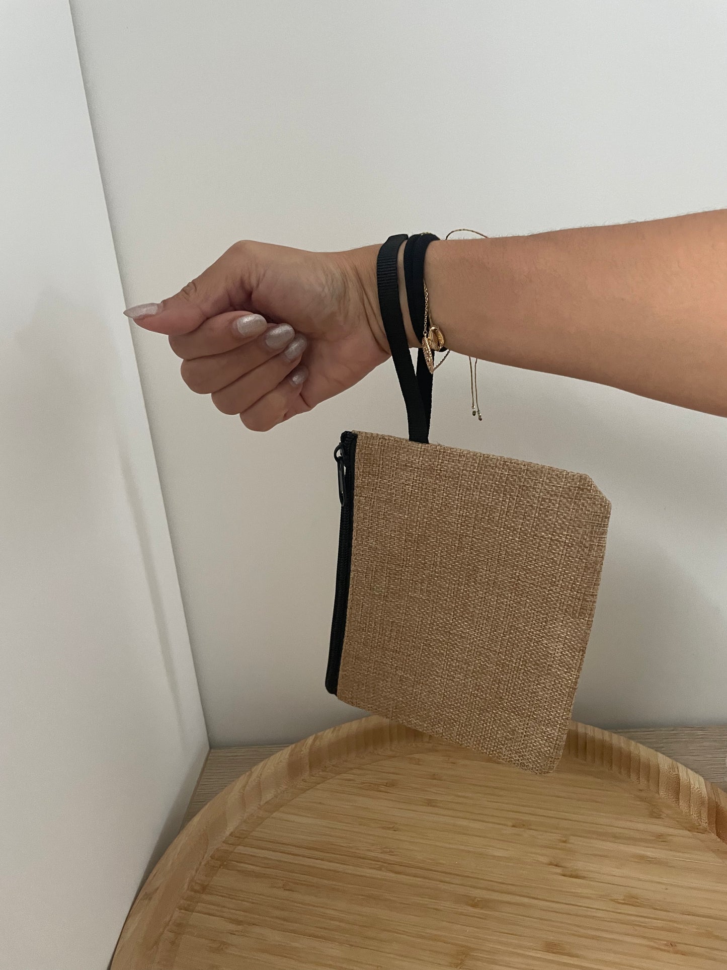 pochette personnalisée portée main