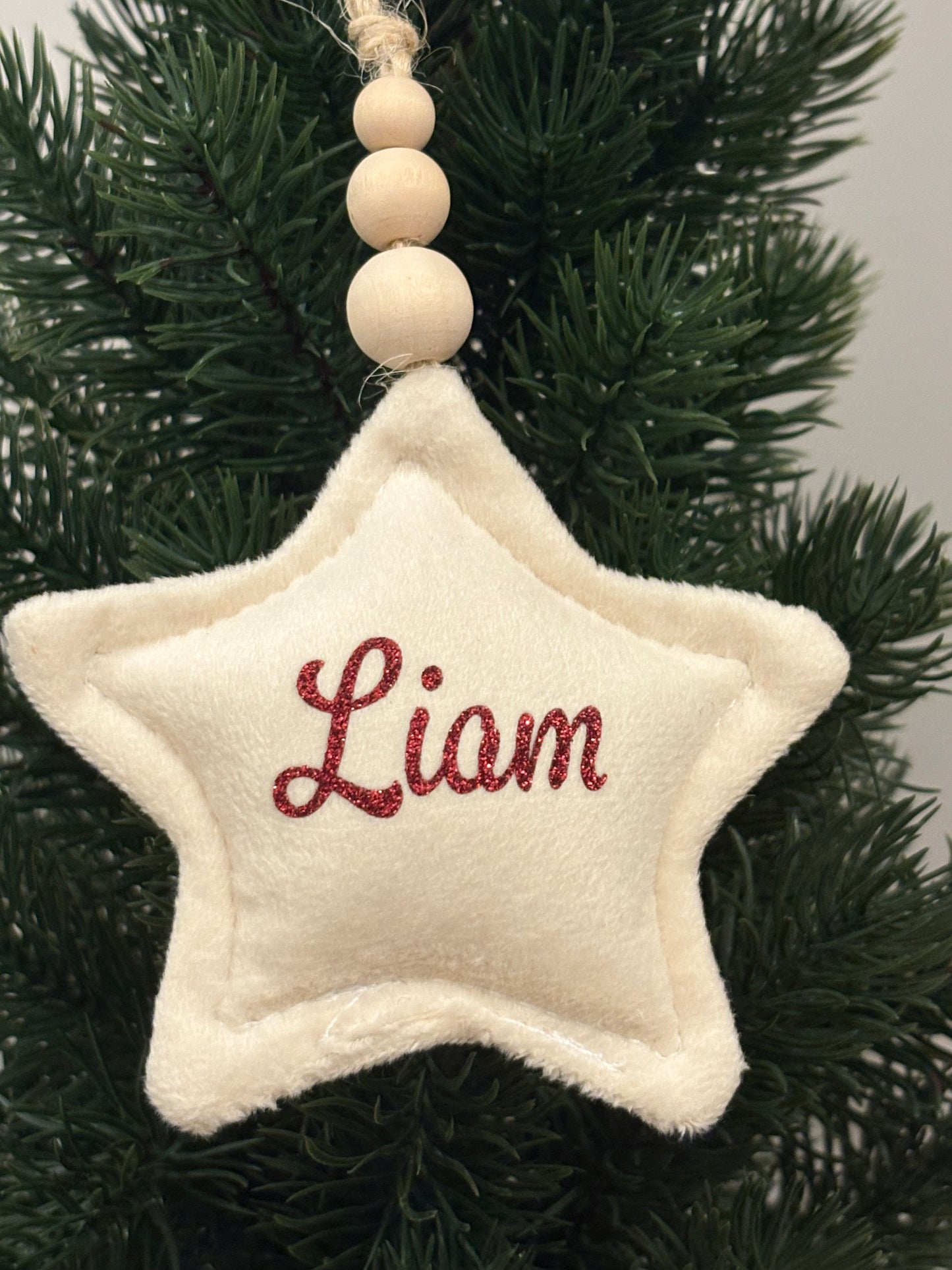 Étoile de Noël en velours personnalisée – L’ornement chic et unique ⭐