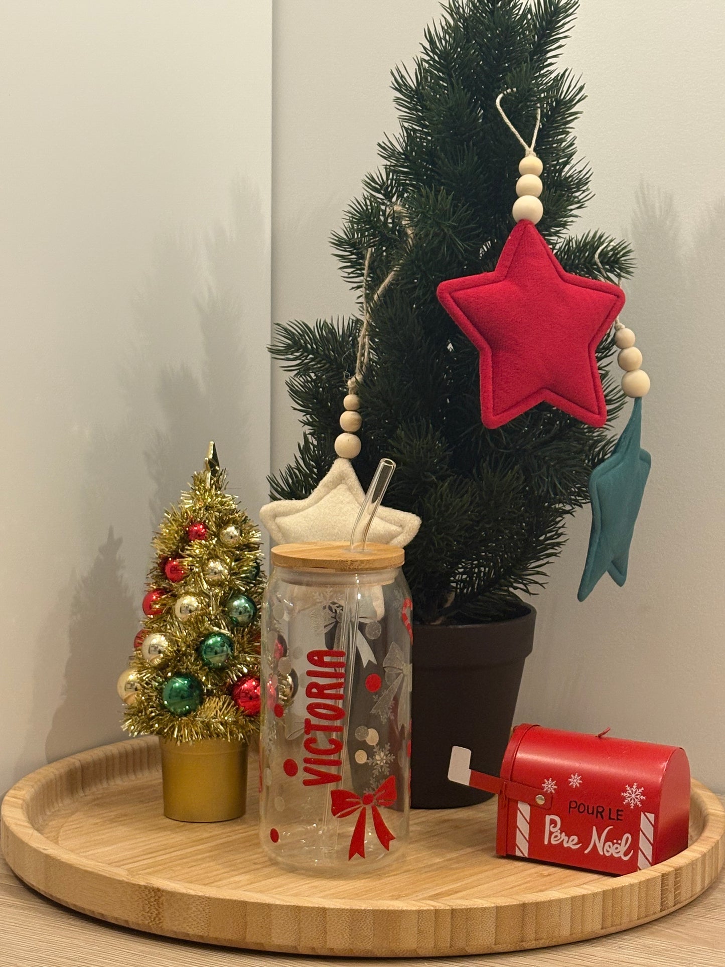 🎄 Gobelet de Noël Personnalisé – Modèle "Victoria" 🎅