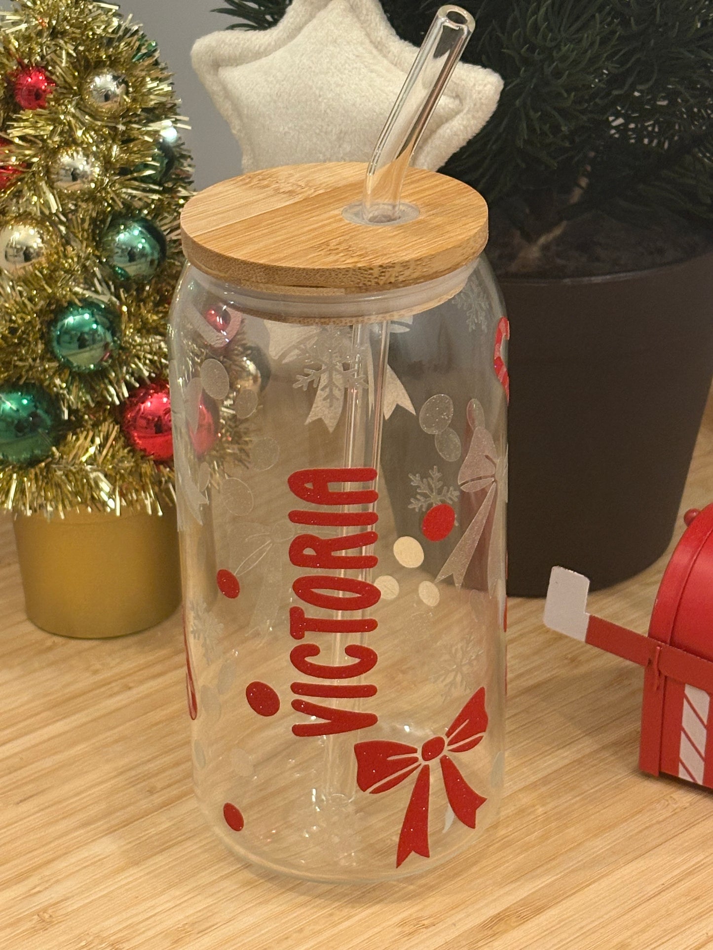 🎄 Gobelet de Noël Personnalisé – Modèle "Victoria" 🎅