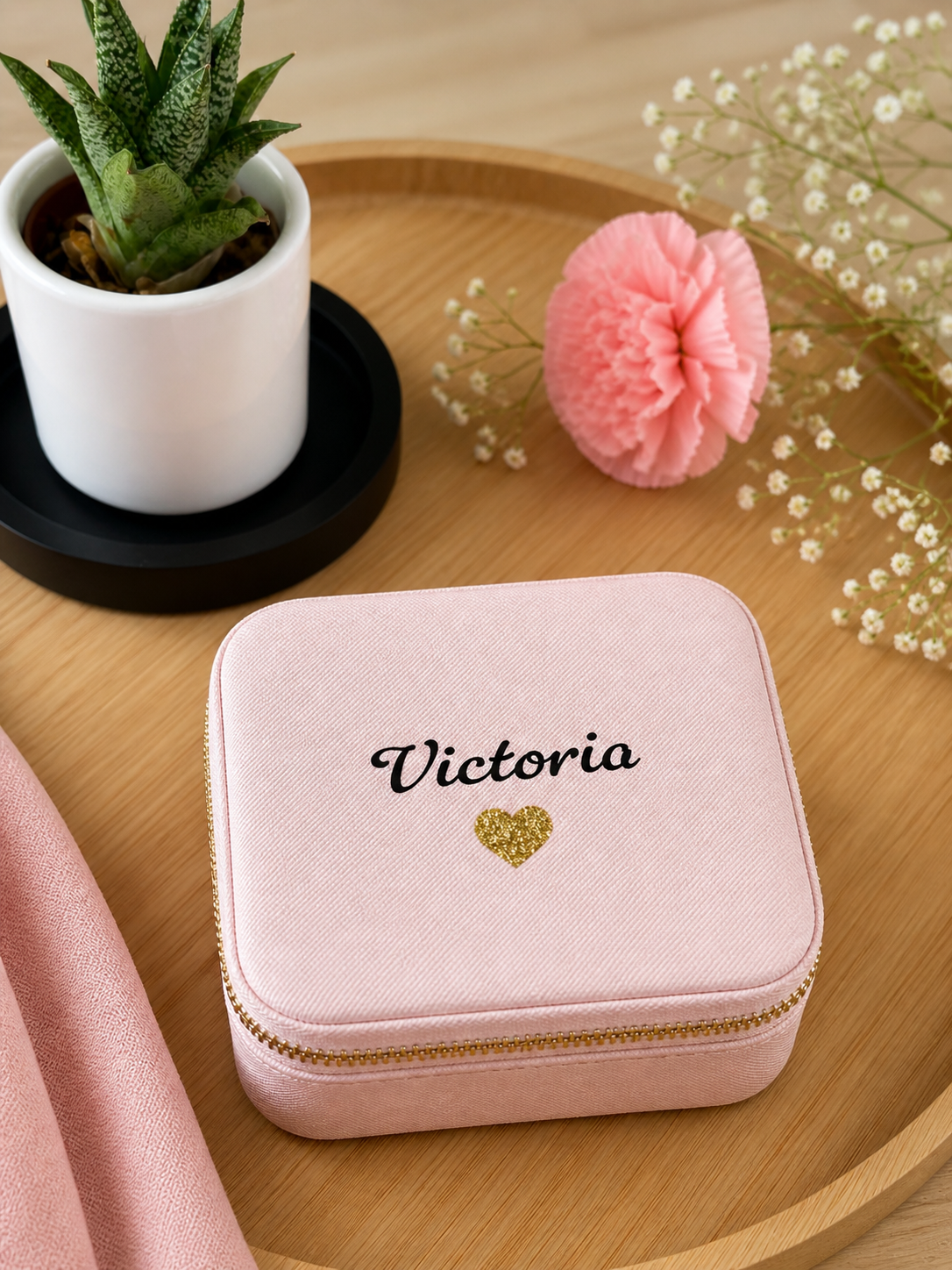 Boîte à bijoux personnalisée prénom avec cœur – idée cadeau fête des mères