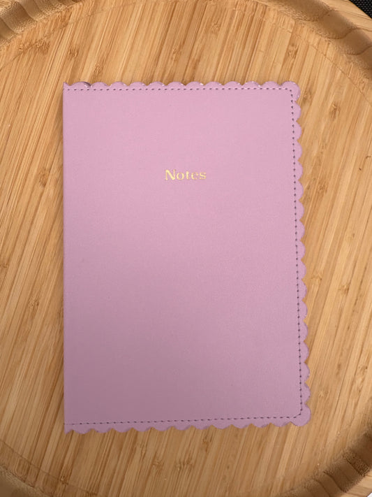 Carnet personnalisé avec couverture violette