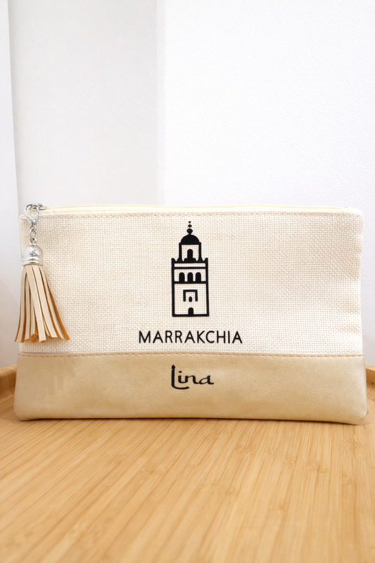 Pochette personnalisée Marrakchia avec prénom Lina, illustration monument de Marrakec