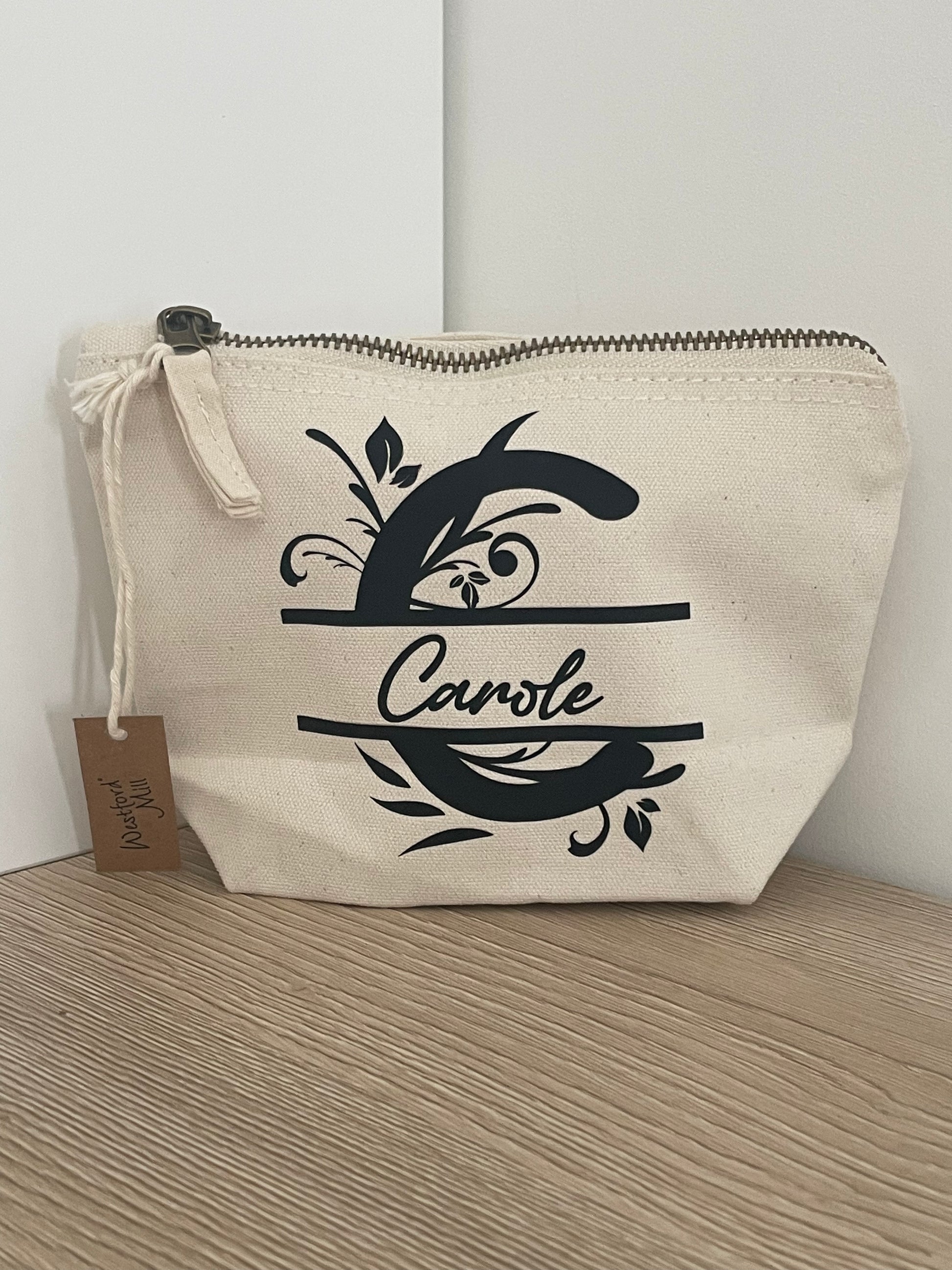 Pochette personnalisée avec prénom – Idée cadeau femme, maîtresse ou amie